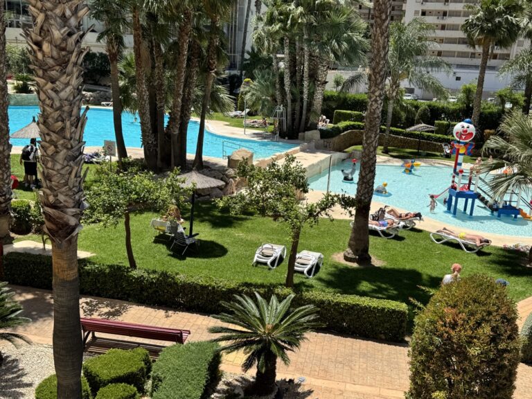 buitenzwembaden appartement benidorm